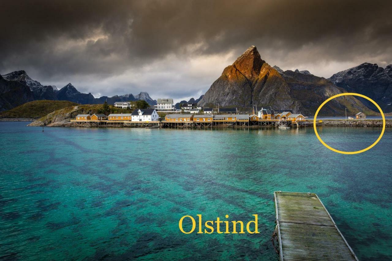 The Famous Yellow House Reine Εξωτερικό φωτογραφία